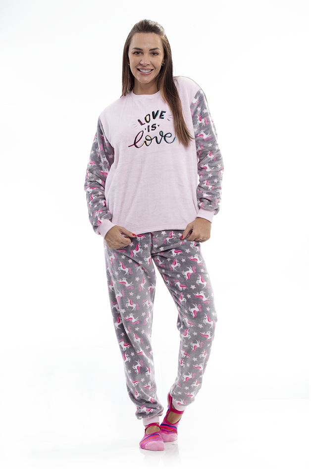 pijama-de-inverno-adulto-feminino-em-fleece-love-is-love.png