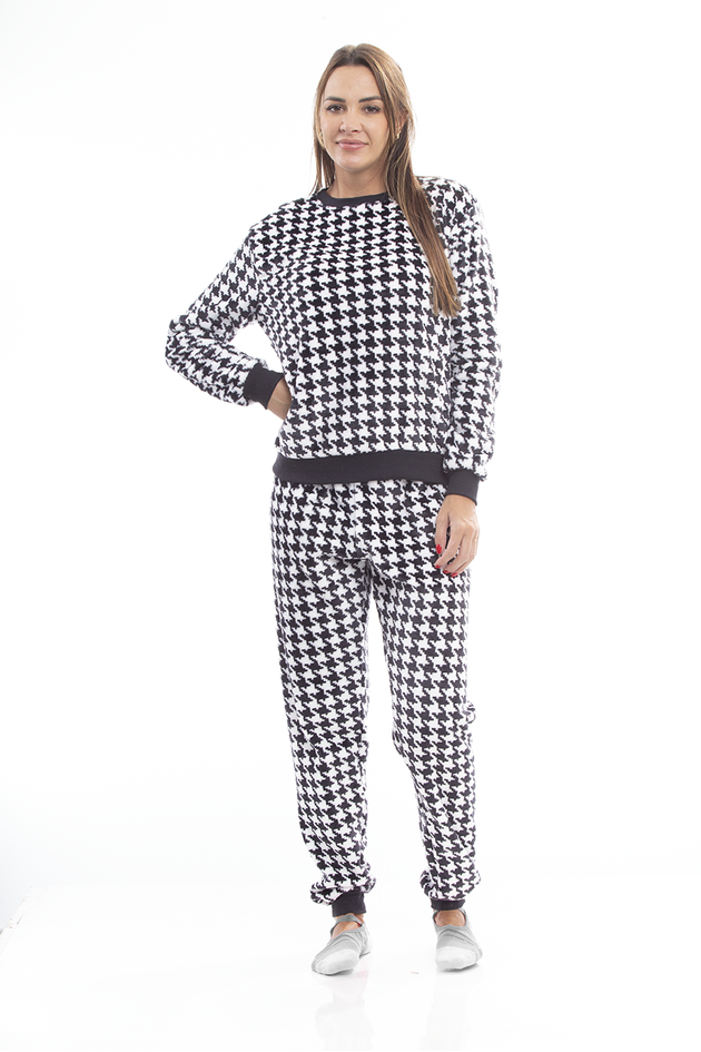 pijama-de-inverno-adulto-feminino-em-fleece-xadrez.png