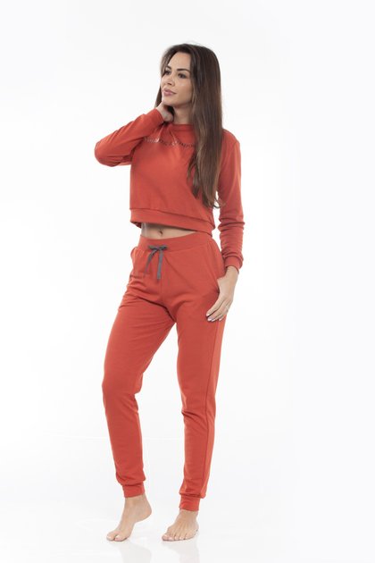 conjunto-adulto-feminino-moletom-vermelho.jpg